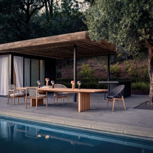 DECK DINING TABLE 289CM